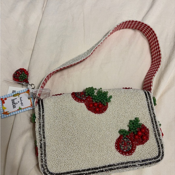 Beaded Red and Green Tomato Bag - Picture 3 of 3